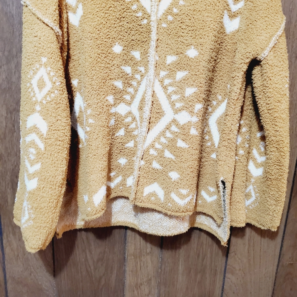 Bibi Women's Sweater Aztec Print Size Small - Picture 5 of 6